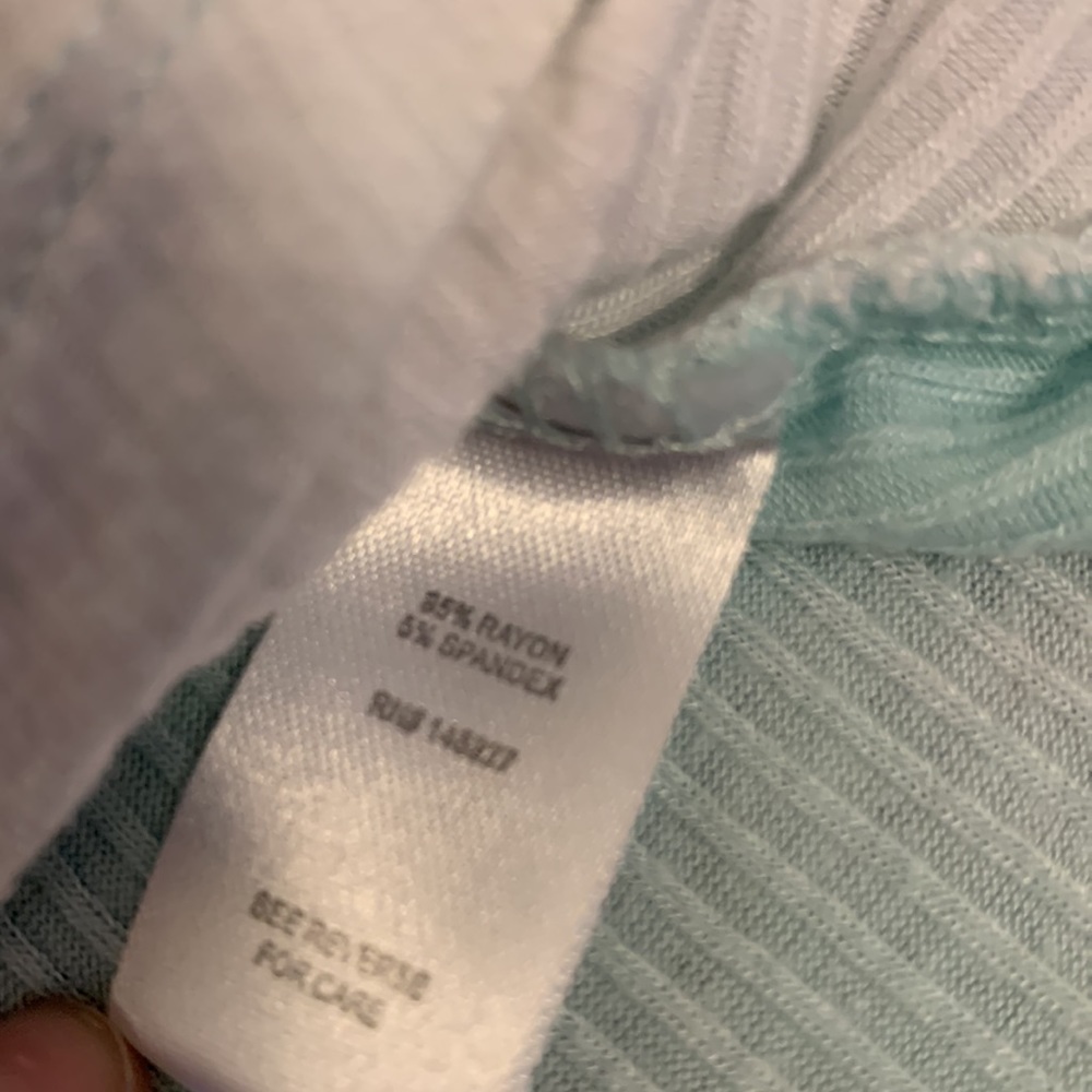 Tie Dye Ruched Top - Picture 2 of 5